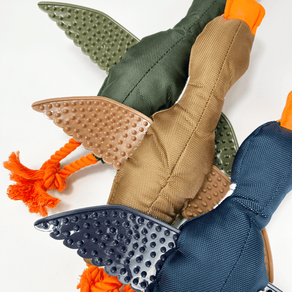 Duck Thrower With TPR Wings Rope Plush Dog Toy